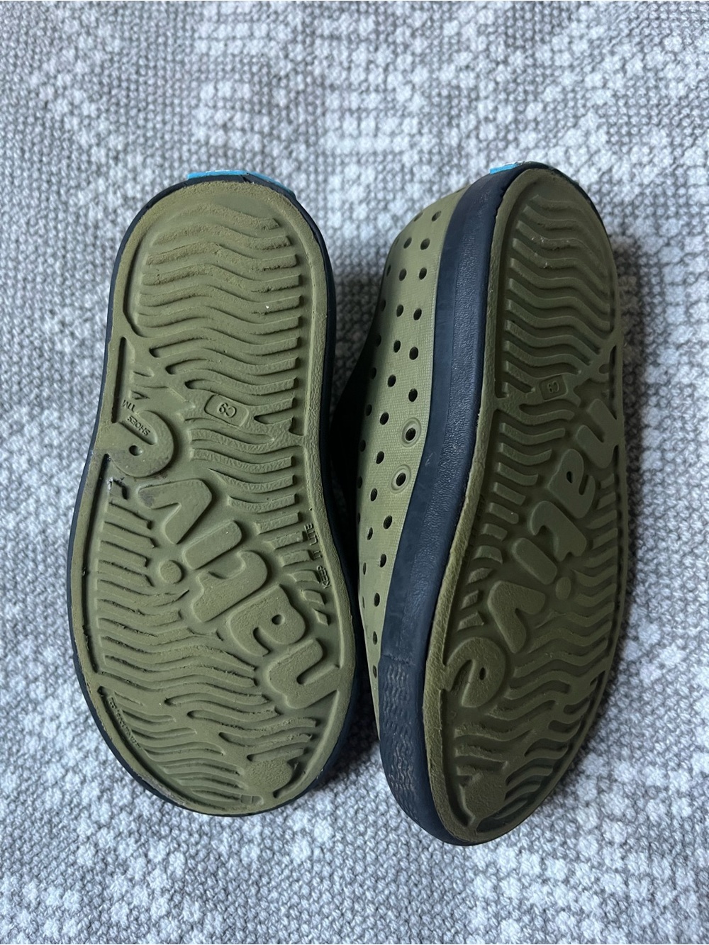 Native Shoes - Picture 4 of 4